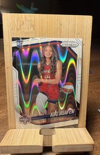 2025 Panini Prizm WNBA - Rookie Variation Kiki Iriafen #149 White Seismic Prizm