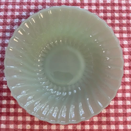 Fire King Jadeite Shell Swirl Vegetable Serving Bowl 8.5"Anchor Hocking