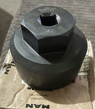 Genuine MAN part. Groove Axle Nut Socket for MAN/Mercedes 3/4"Sq Drive 6-Stud