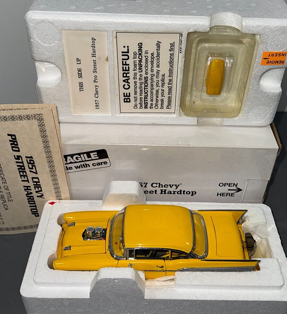 Danbury Mint 1957 Chevy Pro Street Hardtop With Box 1:24 Scale