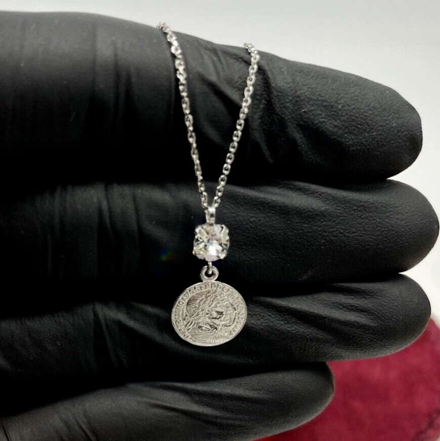 Collana donna a tema festa di laurea corona alloro firmata argento 925 puntoluce - Immagine 2 di 4