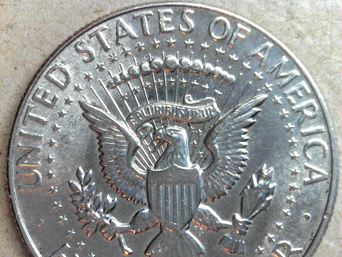 1967 Kennedy Half Dollar 40% Silver 60% Copper US Mint Coin 50