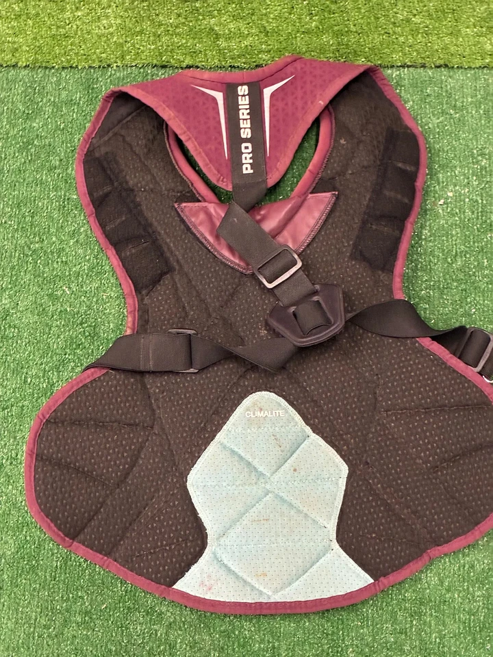 Protector de pecho rojo para adultos Adidas Pro Series 2.0 Catcher (usado) Foto 2 de 3