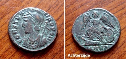 Romeinse bronzen  gedenkmunt Constantinopolis Victoria-ship (330-353 ac.) 2