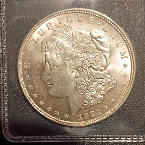 1921 Morgan Silver Dollar $1   90% Silver Philadelphia AU/BU Nice Luster