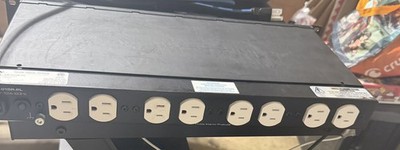 Middle Atlantic Products 15 AMP 120V Power Center PD-815R-PL