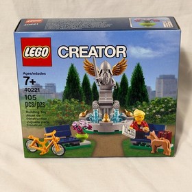 LEGO CREATOR: Fountain (40221)