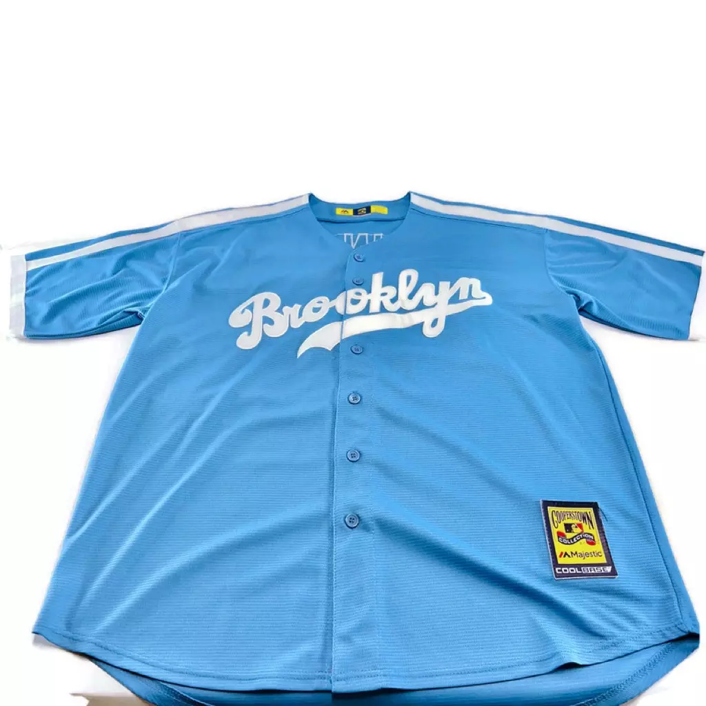 Majestic Jackie Robinson Brooklyn Dodgers White Cool Base Cooperstown Collection Player Jersey Size: Medium