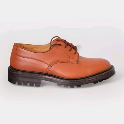 TRICKER'S CAP TOE COMMANDO SOLE DERBY SCHUHE. GRÖßE UK 6