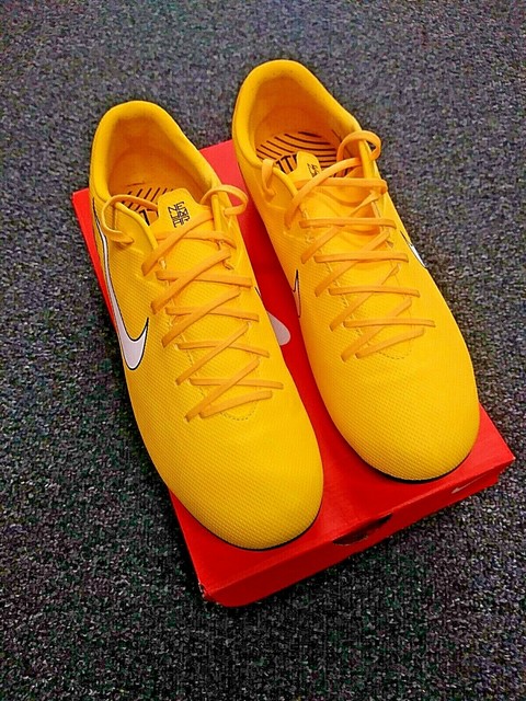 Nike Mercurial Vapor 13 Academy Neymar Jr. MG Unisex .