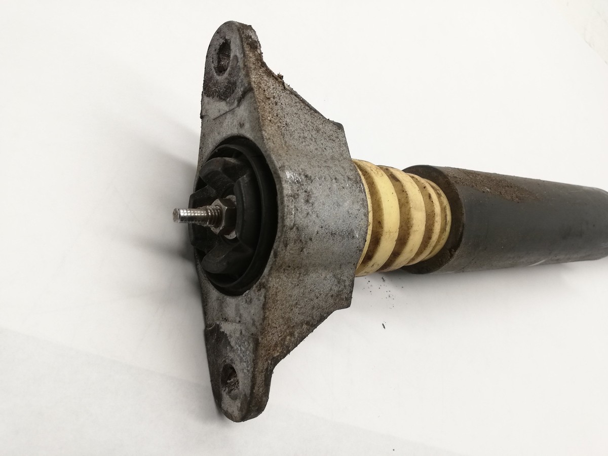 MAZDA CX-5 KE, GH 2.2 D Rear Right Shock Absorber KF6928700 110kw