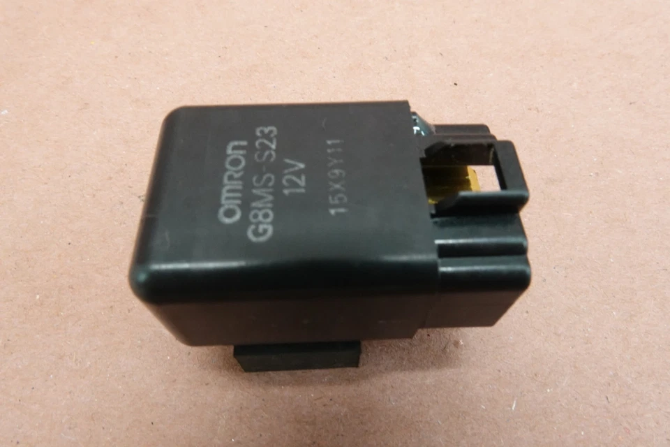 SUZUKI GSXR600 OMRON 2011-2022 relé B Foto 3 de 4