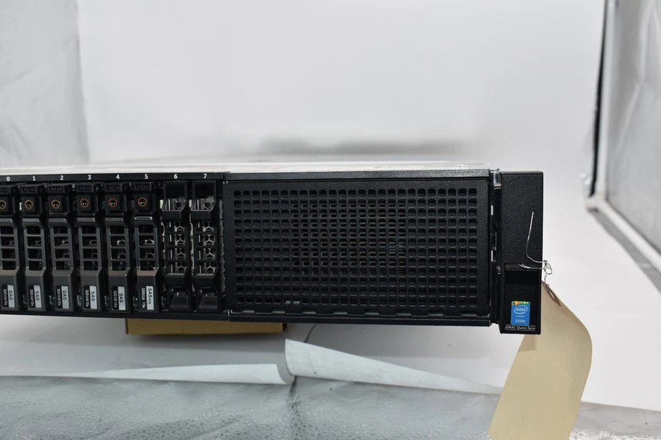 Dell POWEREDGE R730 Server Xeon E5-2650 V3 @ 2.30GHz 16GB RAM 6x300GB HDD - Image 3 of 4