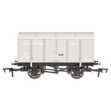 OO Gunpowder Van LMS 209020