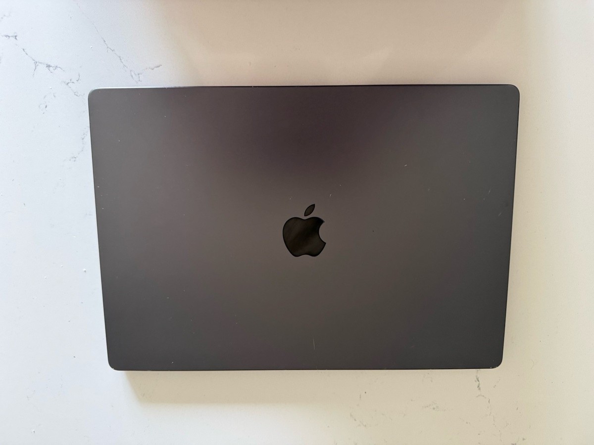 MacBook Pro 16インチ M3 Pro 36GB 512GB SSD Apple 16-inch MacBook Pro M3 Pro 12-Core, 18GB RAM, 512GB Flash, 18-Co