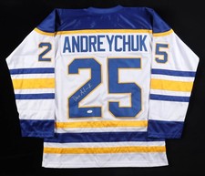 Dave Andreychuk Signed Buffalo Sabres Jersey (JSA COA) NHL Career 1982-2006/L.W.
