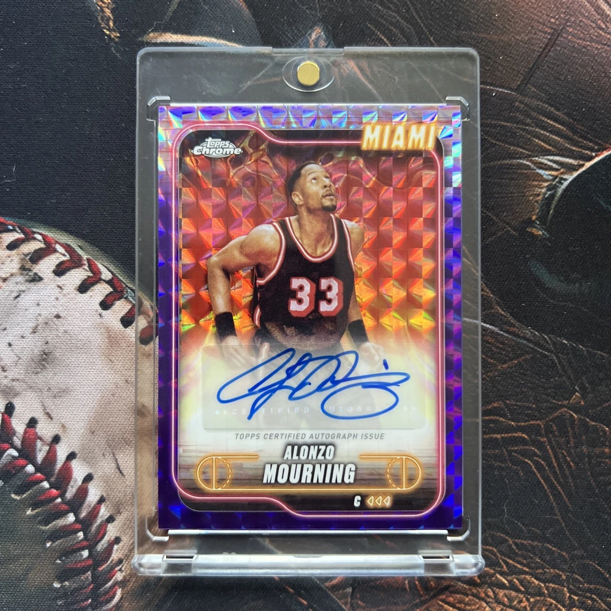 Alonzo Mourning Basketball Autographed Sports Trading Cards