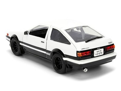 1/24 Jada Initial D Toyota Trueno AE86 with Takumi Figure White