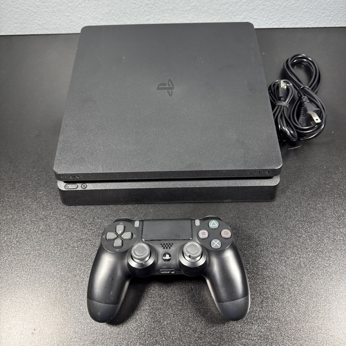 PlayStation 4 Slim 500 GB Black (Japan Model) CUH 2100A w