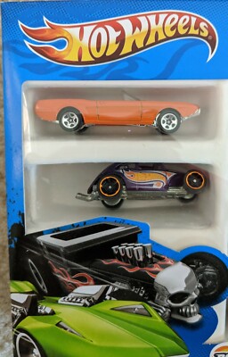HOT WHEELS GIFT PACK, W / EXCLUSIVE DECORATION PURPLE CAR, 9 CAR
