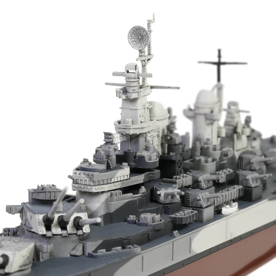 FOV Forces Of Valor 861131B 1/700 Scale USS Missouri BB-63 Battleship Diecast - Image 3 of 4