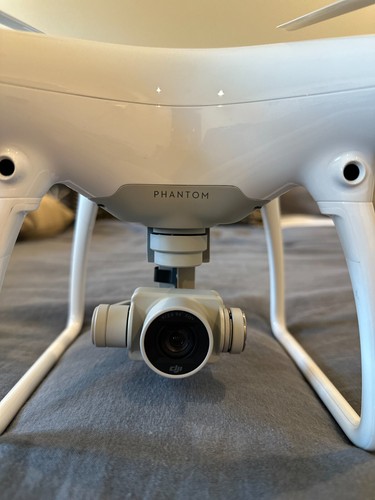 DJI Phantom 4 4K Camera Drone - White - Picture 5 of 11