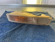92-96 Prelude Oem Bumper Mounted Signal Lamps 92-96 Prelude Oem Bumper Mounted Signal Lamps
