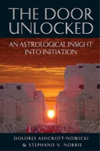 Stephanie V. Norris Dolores  The Door Unlocked: An Astrological Insight (Poche) - Photo 1/1