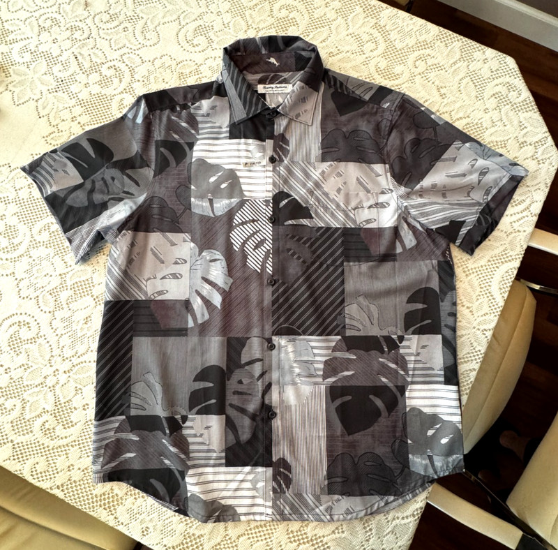 Tommy Bahama Coast Patchwork Palms Camp Shirt - Large - Black/White/Gray
