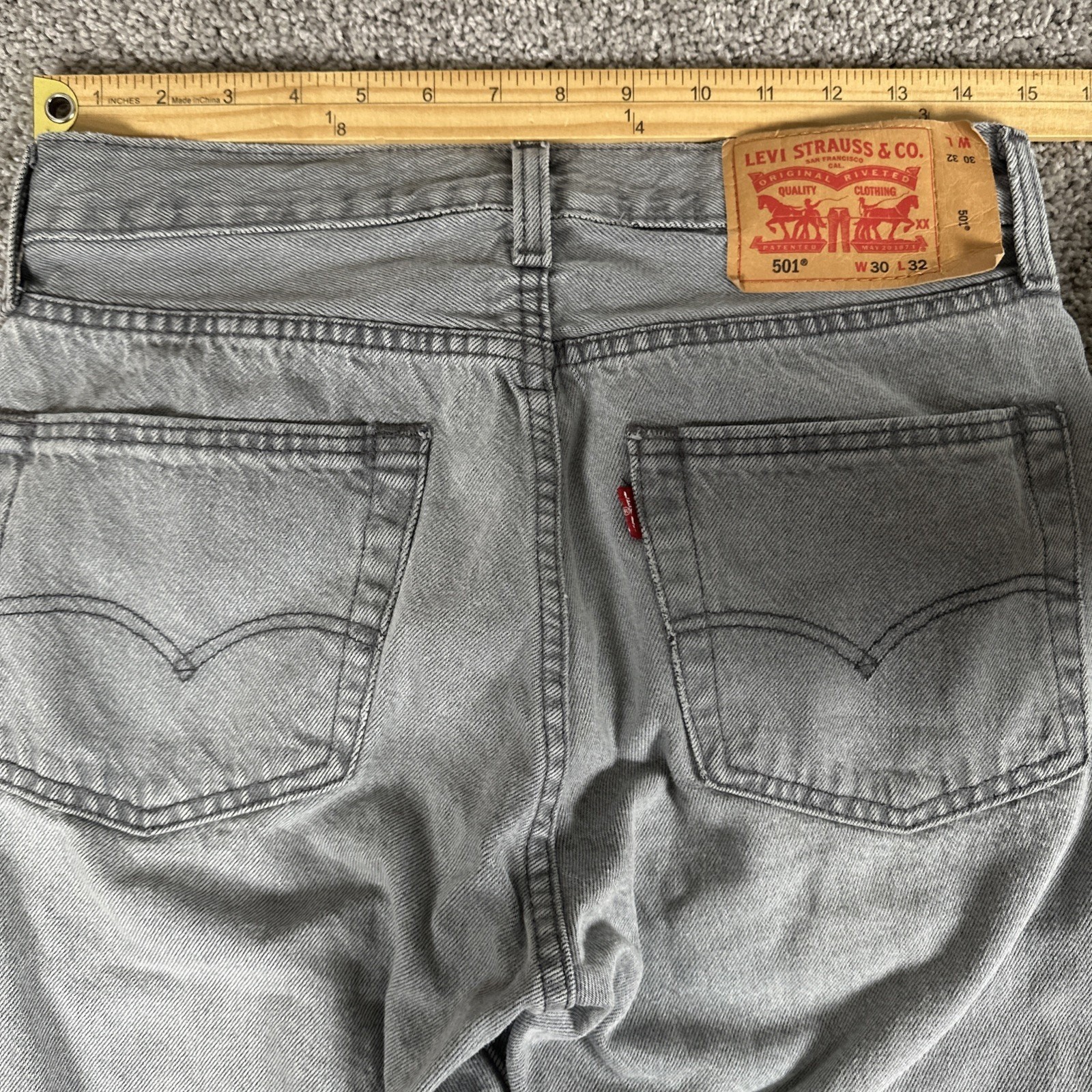 Levis 501 XX Jeans Men 30x32 STF Gray Straight Leg Button Fly Denim Regular Fit thumbnail 8