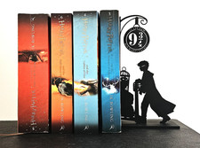 ✨ Reggilibri Harry Potter – Design Magico Platform 9¾ ✨