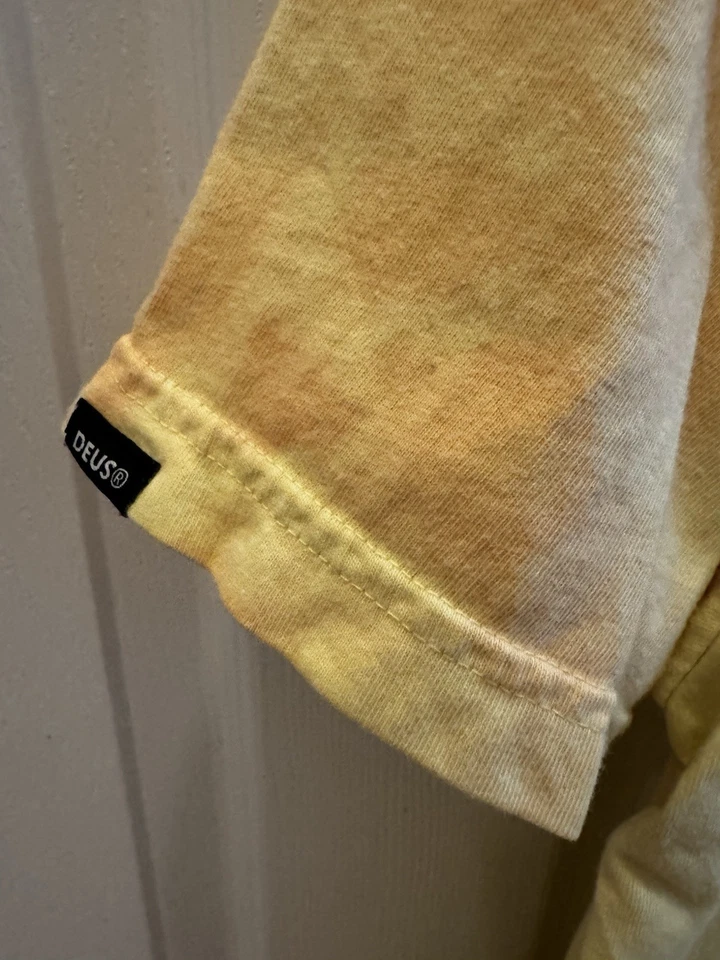 Deus Ex Machina Tie Dye Graphic Tee – Retro Style – Size M - Image 4 of 4