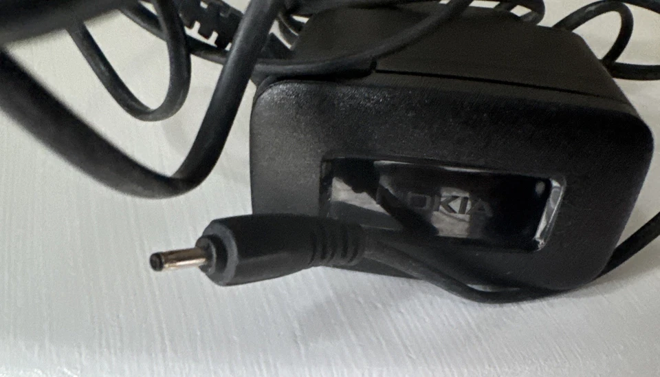 Original Nokia AC-3U AC3U Home Wall Travel Charger Adapter for 6070 6085 6086 - Image 2 of 2