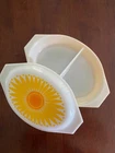 Vintage PYREX Daisy/Sunflower Divided 1 1/2 qt Covered Baking Casserole Dish