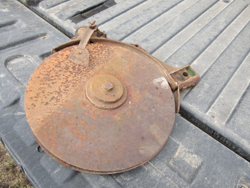 JOHN DEERE VAN BRUNT GRAIN DRILL DOUBLE DISC OPENER SEED BOOT A375M JD
