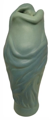 Nice Vintage VAN BRIGGLE "Lorelei" Vase - Turquoise Matte Glaze