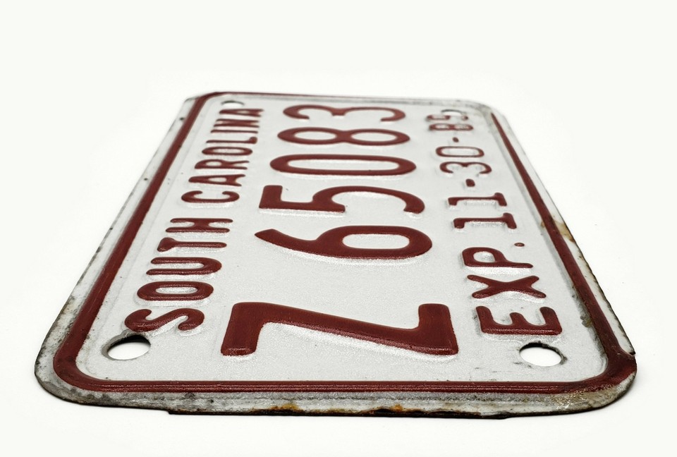 1989 South Carolina Motorcycle License Plate Z65083 White & Red