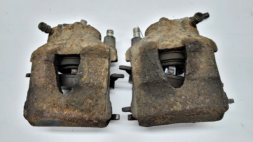 VW Golf 4 1J  Bremssattel Bremszange Bremse  vorne rechts & links  (39)