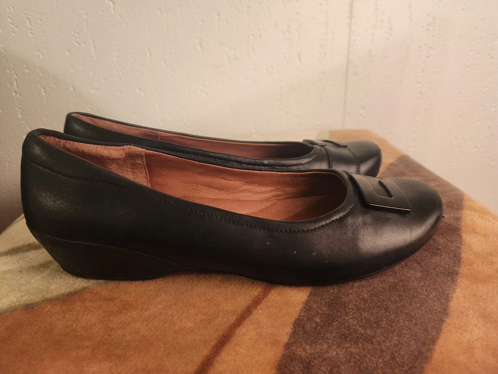 Ballerine Clarks Artisan da donna taglia 8 nere in pelle con zeppa piccola #42