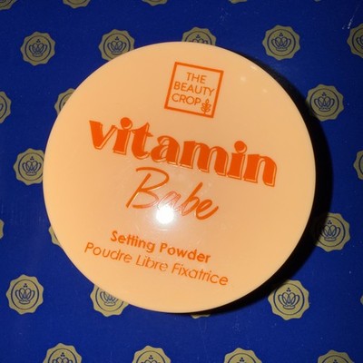The Beauty Crop Vitamin Babe Loose Setting Powder Light 02 8g Neu & Versiegelt