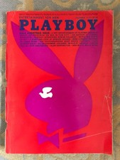 Playboy Magazine Christmas  1971 ROMAN POLANSKI M*A*S*H JAMES BOND 007 CHRISTMAS
