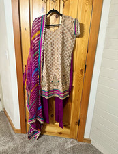 Women  s Pakistani Salwar Kameez 3-Piece Set w/ Dupatta Purple Chiffon M
