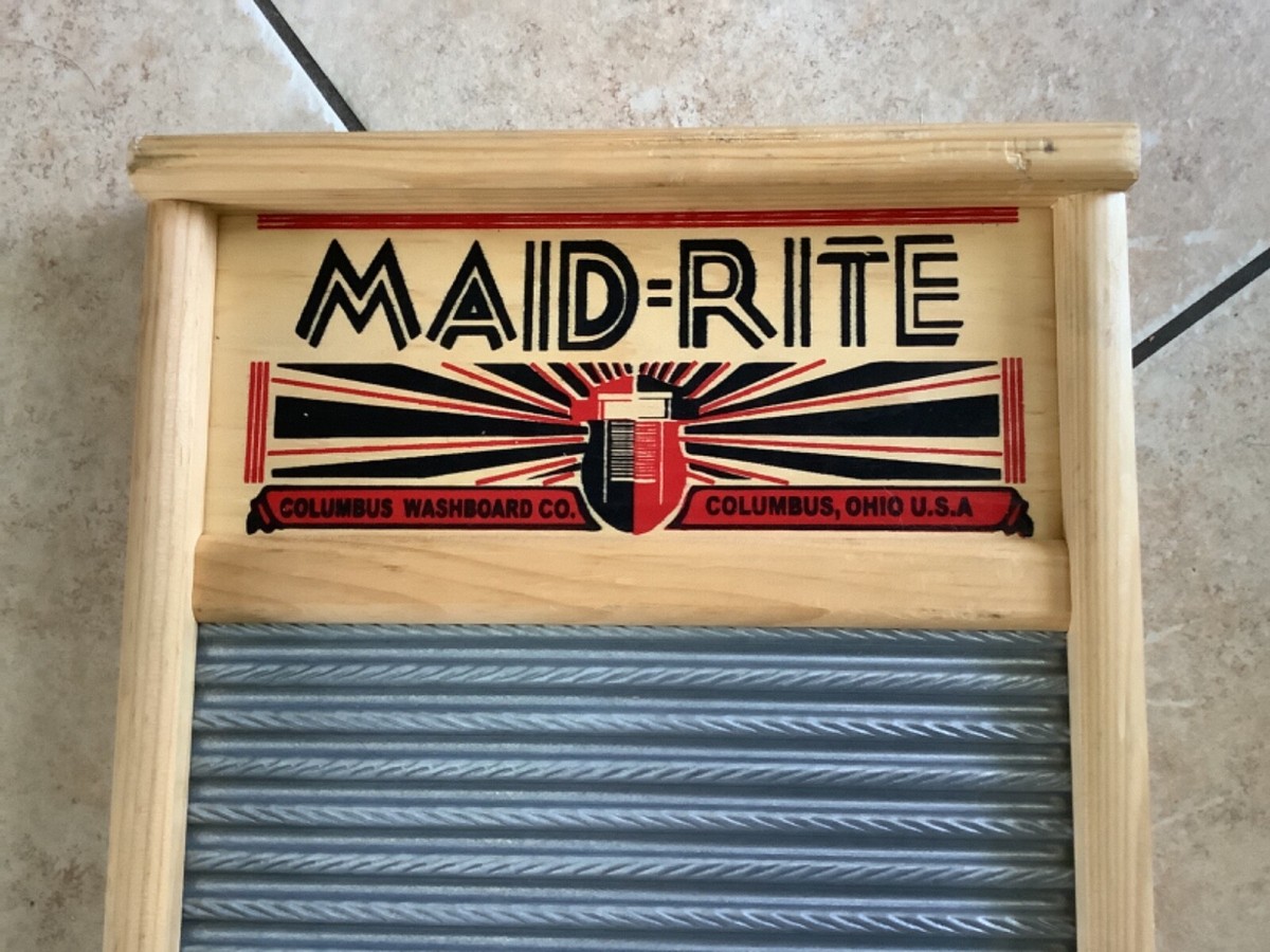 Maid-Rite 2072 Family Size Columbus Washboard 12-7/16 x 23-3/4 in