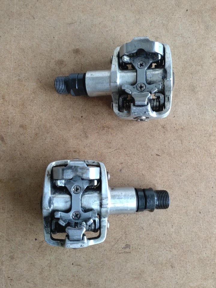 Vintage GT Clipless Mountain Bike Pedals - Image 2 of 4