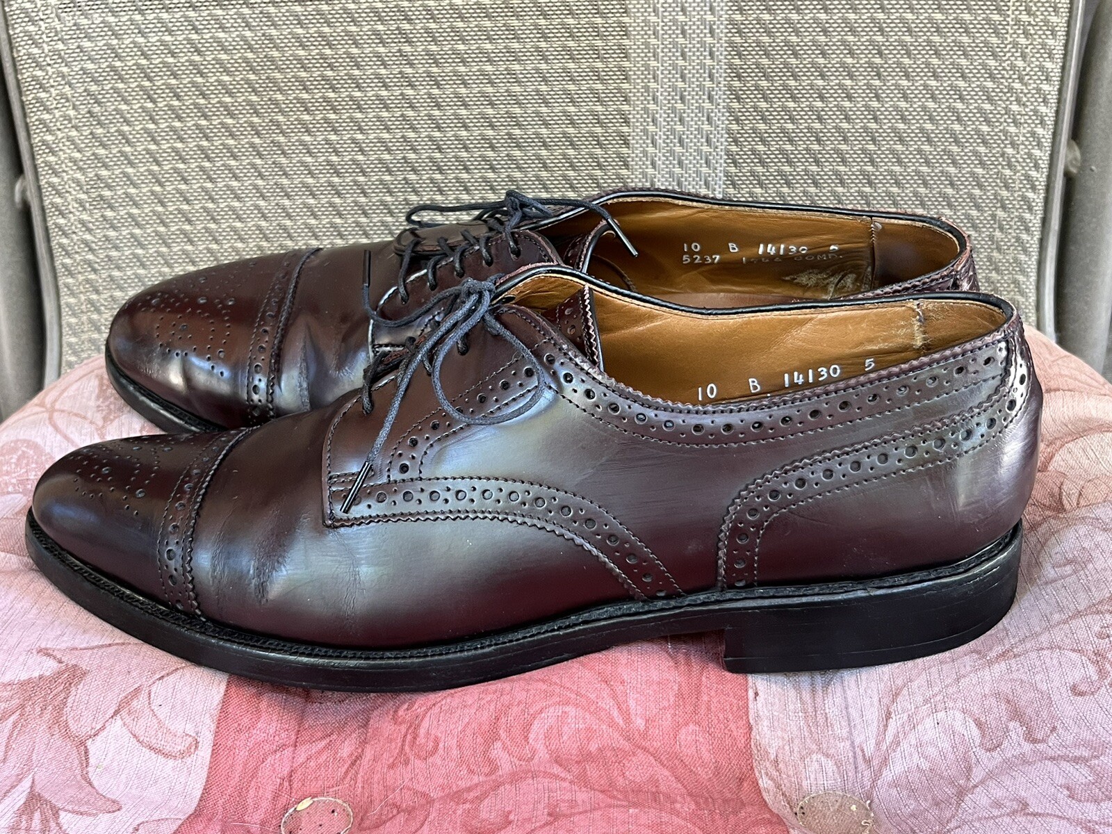 SAOLA Scarpe eleganti da uomo Allen Edmonds taglia 10 B Sanford punta cap in pelle bordeaux