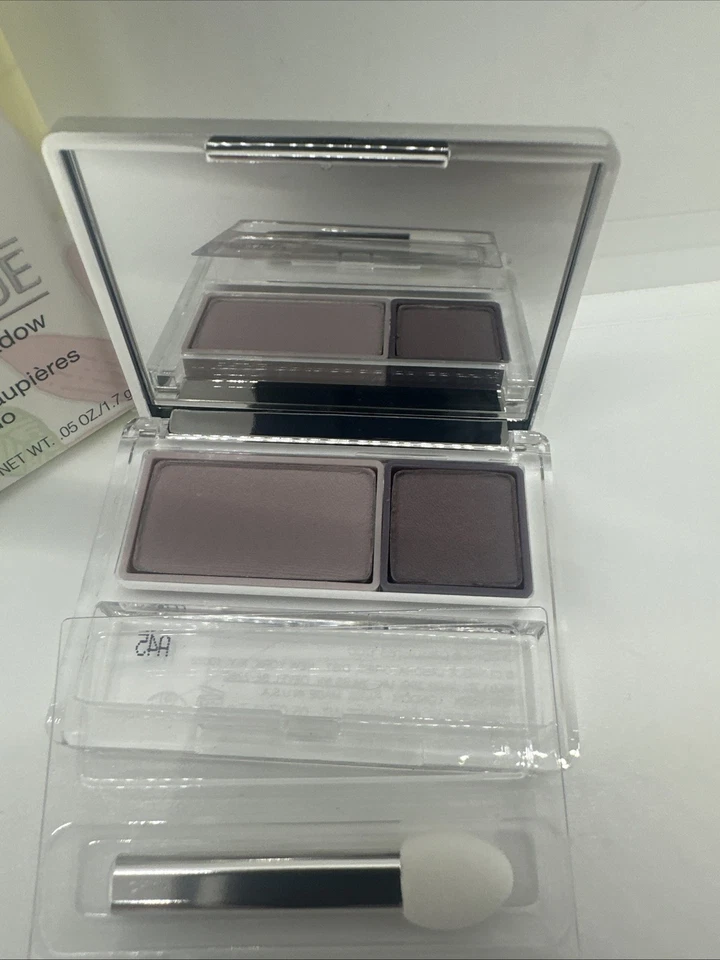 Clinique All About Shadow Duo Eye 21 Twilight Mauve/Brandied Plum Eyeshadow New - Image 3 of 3