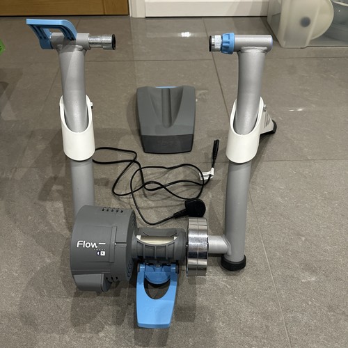 Tacx FLOW Smart Turbo Trainer with Bluetooth and ANT+ connectivity ...
