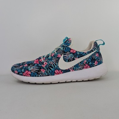 nike tropical print shoes