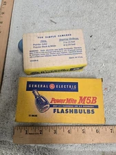 vintage GE flash bulbs, Lot of 8 M5B & Lot of 4 5B, untested