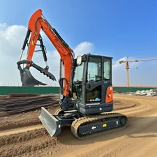 CFG 40UF 4 Ton Mini Excavator Digger 25HP Diesel Kubota Engine Hydraulic Thumb